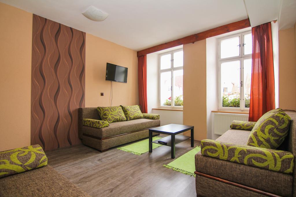Hotel Sokolsky Dum Domazlice Room photo