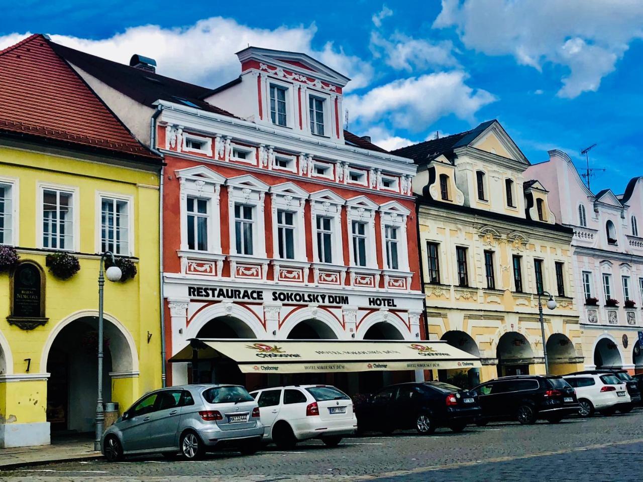 Hotel Sokolsky Dum Domazlice Exterior photo